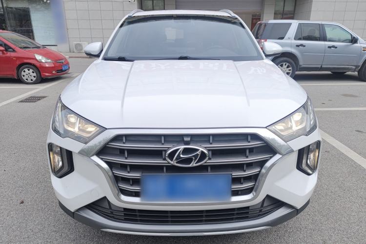 Used Hyundai Tucson 2019 280TGDi Dual-Clutch Two-Wheel Drive Smart Connect Version China VI
