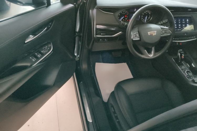 Used Cadillac XT4 2021 28T Two-Wheel Drive Tech Edition