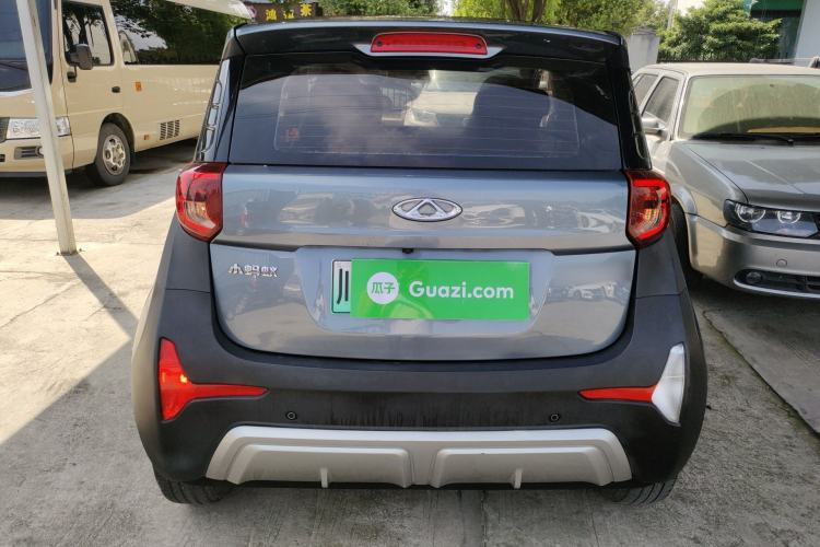 Used Chery QQ Little Ant 2022 Restyled Version Sweet Pink Edition Half-Sugar Version 30.6 kWh 30 kW 301 km Rear