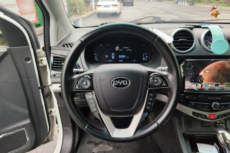 Used BYD S7 2015 2.0T Automatic Flagship Edition
