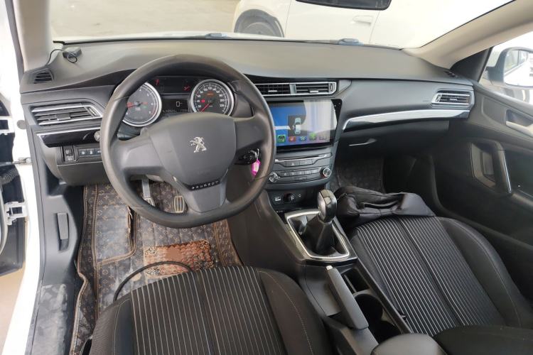 Used Peugeot 408 2014 1.8L Manual Leading Edition