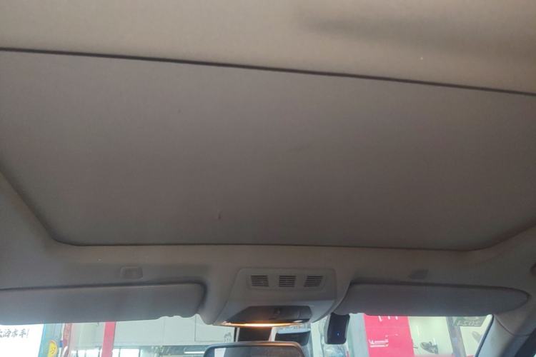 Used BMW 5 Series 2014 525Li Leading Model