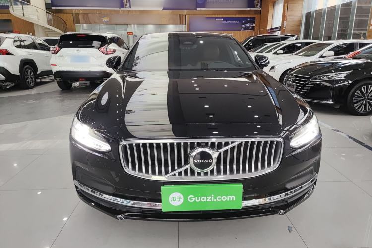 Used Volvo S90 2023 B5 Zhiyi Luxury Edition
