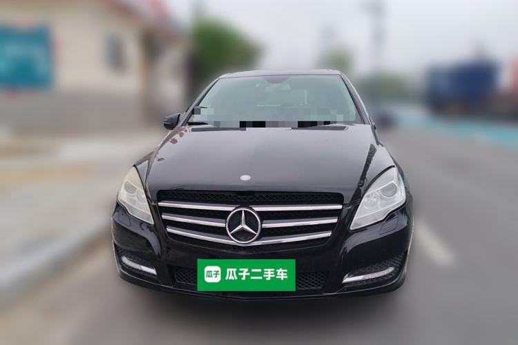 Used Mercedes-Benz R-Class 2017 R 320 4MATIC Business Edition Prestige Model
