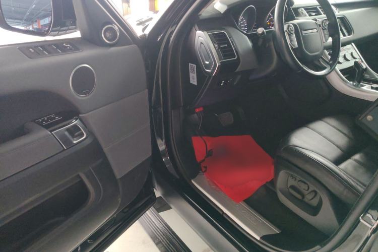 Used Land Rover Range Sport 2014 3.0 SC V6 HSE Driver Seat