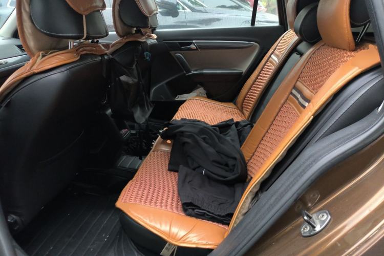 Used Volkswagen Cross Lavida 2014 1.4TSI DSG
