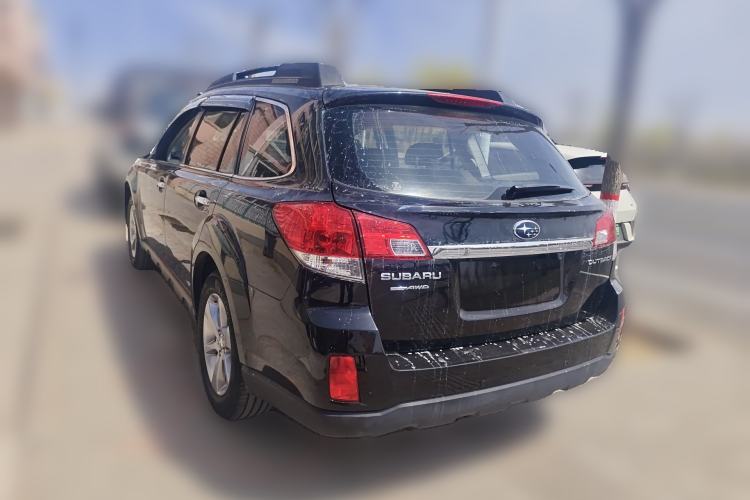 Used Subaru Outback 2013 2.5i Luxury Edition Rear Left 45 Deg