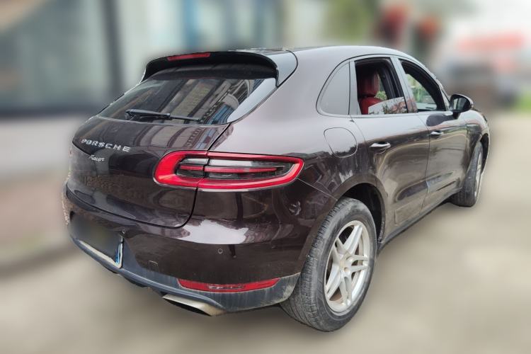 Used Porsche Macan 2014 Macan 2.0T Rear Right 45 Deg