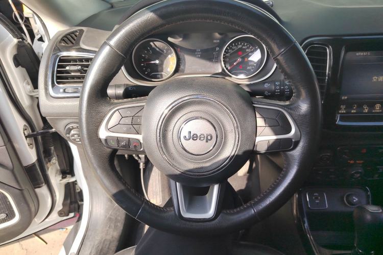 Used Jeep Compass 2017 200T Automatic Prestige Edition