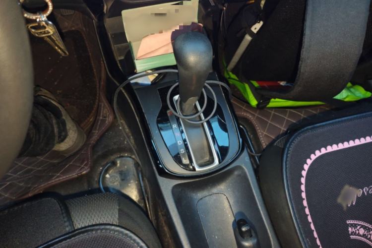 Used Honda Gienia 2017 1.5L CVT Comfort Version Gear Lever