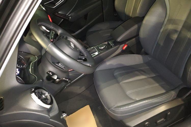 Used Audi Q2L 2023 35TFSI Fashionable and Elegant Model