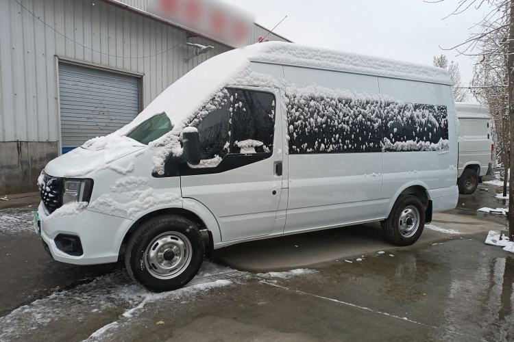 Used JMC Fushun 2022 2.0T Manual Multi-Function Passenger Vehicle Mid-Range High Roof 6-7 Seats