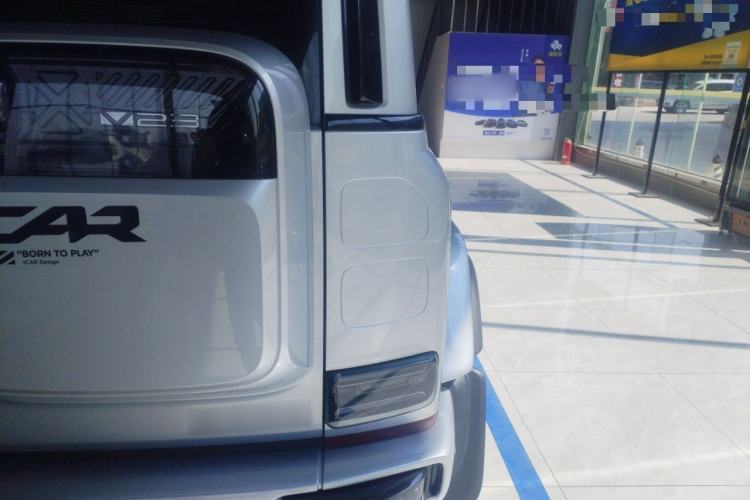 Used iCAR V23 2025 401 Two-Wheel Drive Intelligent Driving Version
