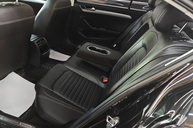 Used Volkswagen Magotan 2023 2 Million Units Limited-Edition 280TSI DSG Comfort Version
