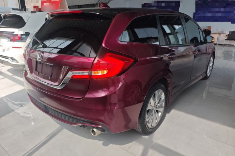 Used Honda Jade 2017 1.8L automatic Comfort version 5 seats