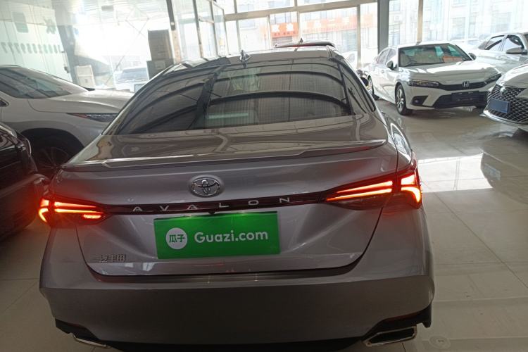 Used Toyota Avalon 2022 2.0L Luxury Edition Rear