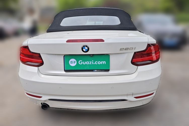 Used BMW 2 Series 2018 220i Convertible Coupe Sports Design Package