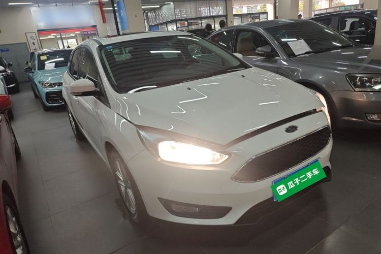 Used Ford Focus 2018 Two-Door Classic EcoBoost 125 Automatic Supercharged Style SmartDrive Edition