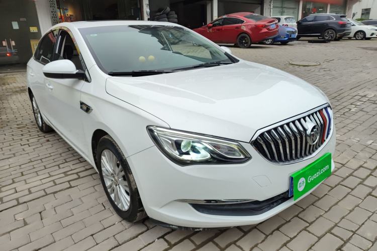 Used Buick GT 2017 15N Manual Elite Version Front Right 45 Deg