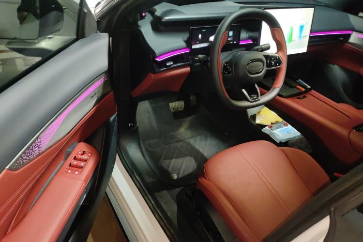 Used Lynk & Co 07 2026 Model 126 Long-Range Ultra H7
