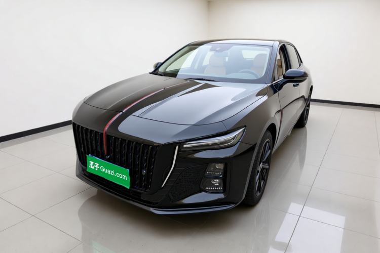 Used Hongqi H5 2025 Model 2.0T Automatic Xuan Ying 2 Million Units Commemorative Edition