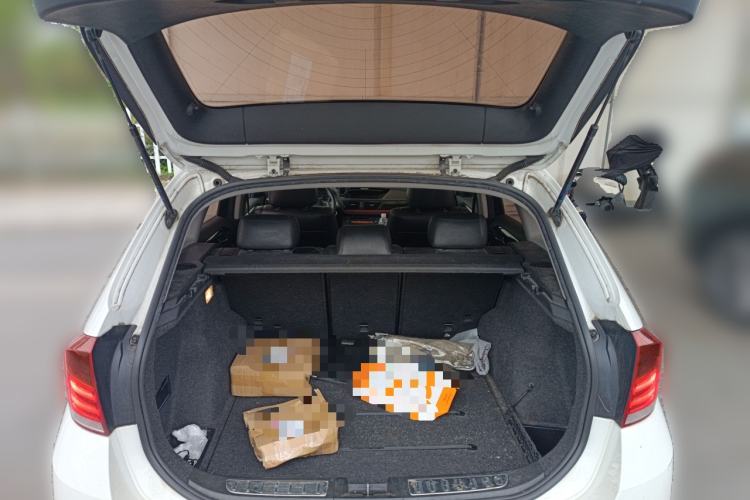 Used BMW X1 2015 sDrive18i Fashion Upgrade Edition Trunk