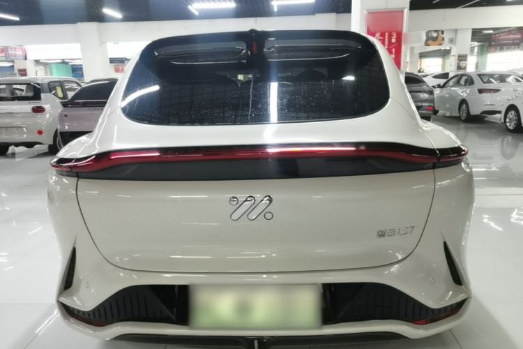 Used IM LS7 2023 90 kWh Elite Rear-Drive Version
