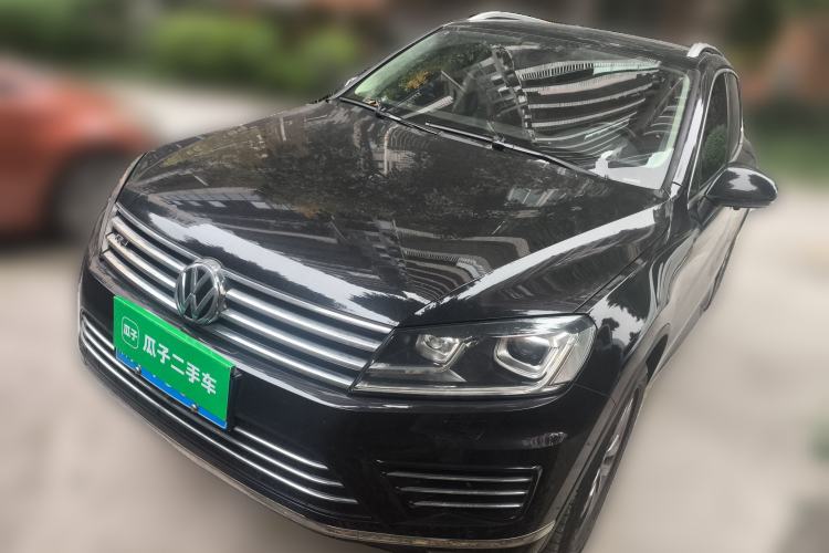 Used Volkswagen Touareg 2018 3.0 TSI Glory Collection Edition