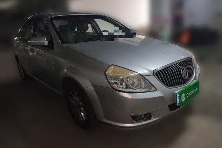 Used Buick Excelle 2011 1.6LX-AT Front Right 45 Deg