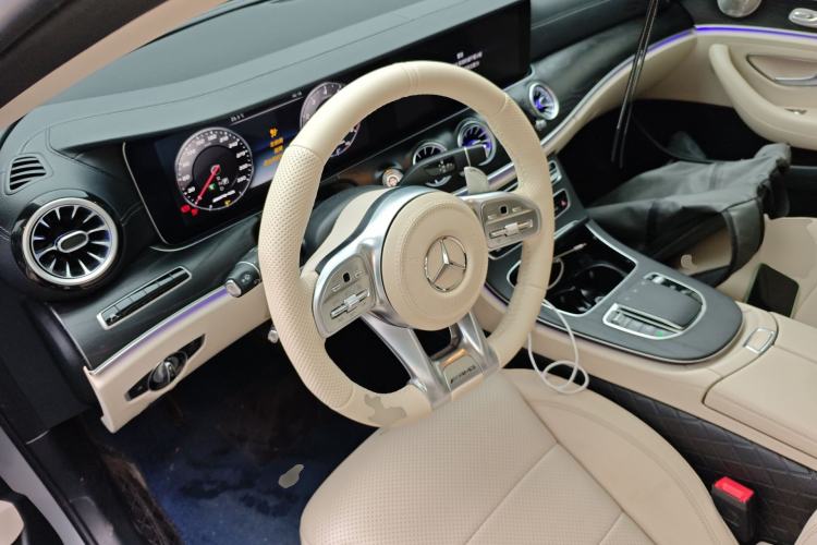 Used Mercedes-Benz E-Class 2016 E 300 L Sporty and Stylish Model