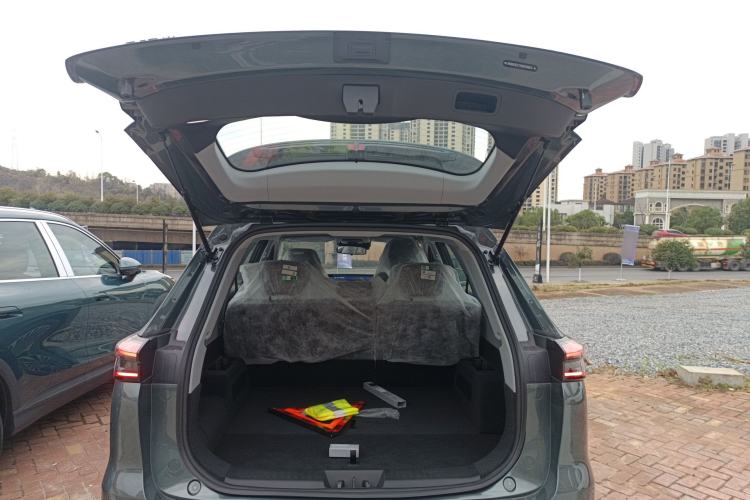 Used Chery Tiggo 8 PLUS C-DM 2025 1.5T 116 km Comfort Version 5 Seats