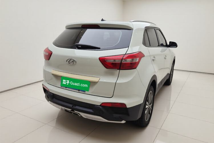 Used Hyundai ix25 2015 1.6L Automatic Two-Wheel Drive Smart GLS Trim Exterior 5