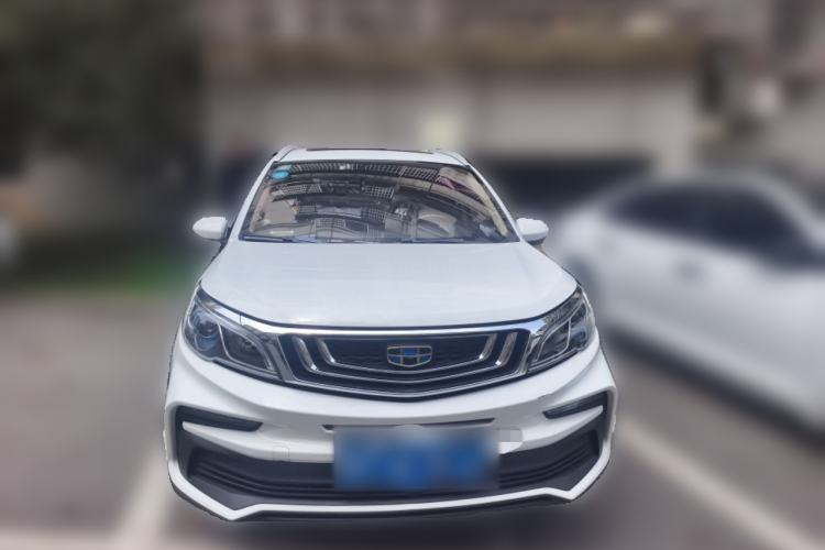 Used Geely Auto Vision X3 2019 Upgraded Model 1.5L Manual Luxury Version
