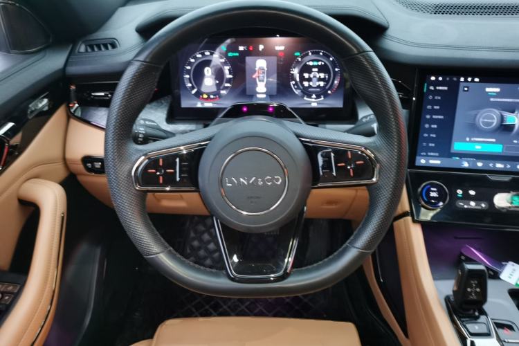 Used Lynk & Co 09 2021 2.0T Halo Seven-Seater Steering Wheel