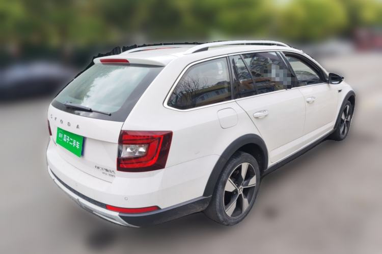 Used Skoda Octavia 2019 TSI280 DSG Luxury Edition Station Wagon China VI Standard