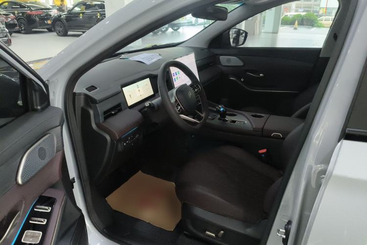 Used JETOUR X90 PRO 2024 1.6T DCT Luxury Edition 5 Seats
