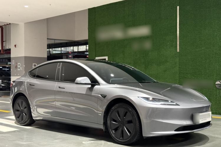 Used Tesla Model 3 2025 Rear-Wheel-Drive Version Exterior 1