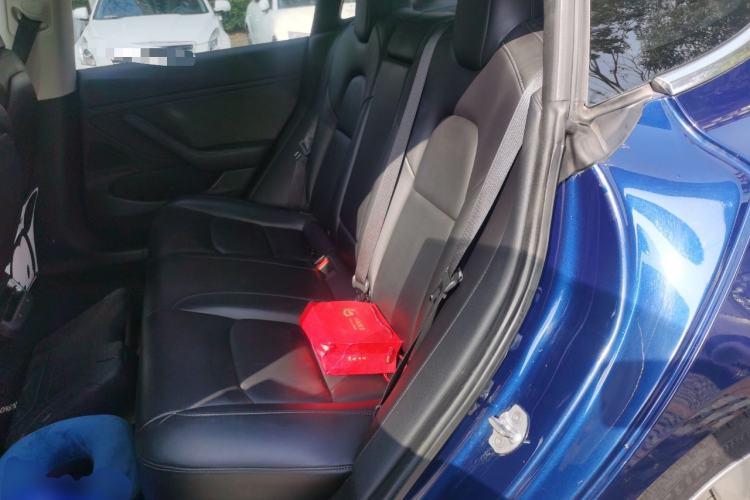 Used Tesla Model 3 2019 Long-Range Rear-Wheel-Drive Version