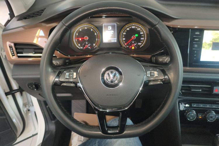 Used Volkswagen Tharu 2020 280TSI Two-Wheel Drive Luxury Edition China VI Standard
