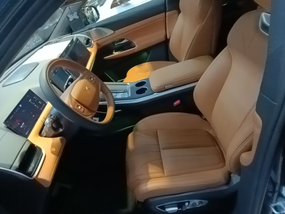 XPeng G9 2026 Model, 725 Max — снимка 17