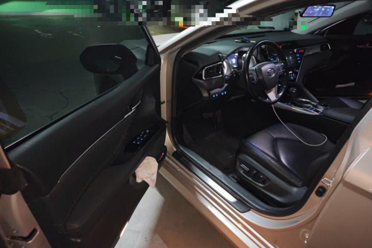 Used Toyota Camry 2019 Revised Version Dual-Engine 2.5 HG Luxury Edition
