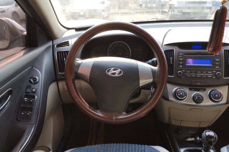 Used Hyundai Celesta 2011 1.6L Manual Luxury Model
