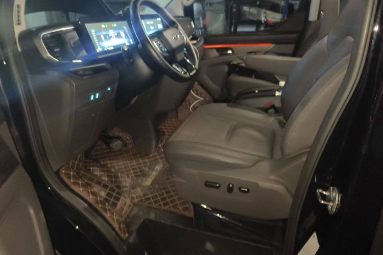 Used Ford Tourneo Custom 2023 2.0T Automatic Prestige Edition