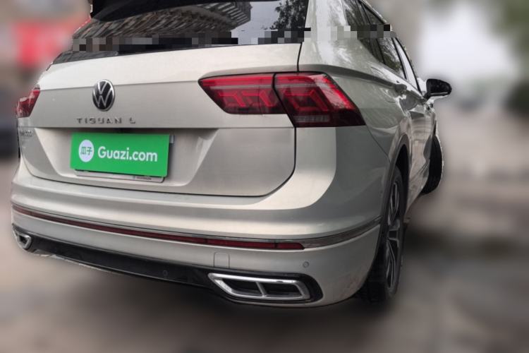 Used Volkswagen Tiguan L 2023 Restyled 330TSI Automatic Two-Wheel Drive R-Line Enhanced Comfort Version Rear Right 45 Deg