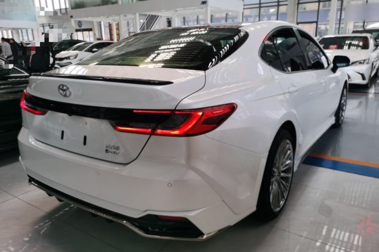 Used Toyota Camry 2024 Dual-Motor 2.0 HXS Sport Plus Edition
