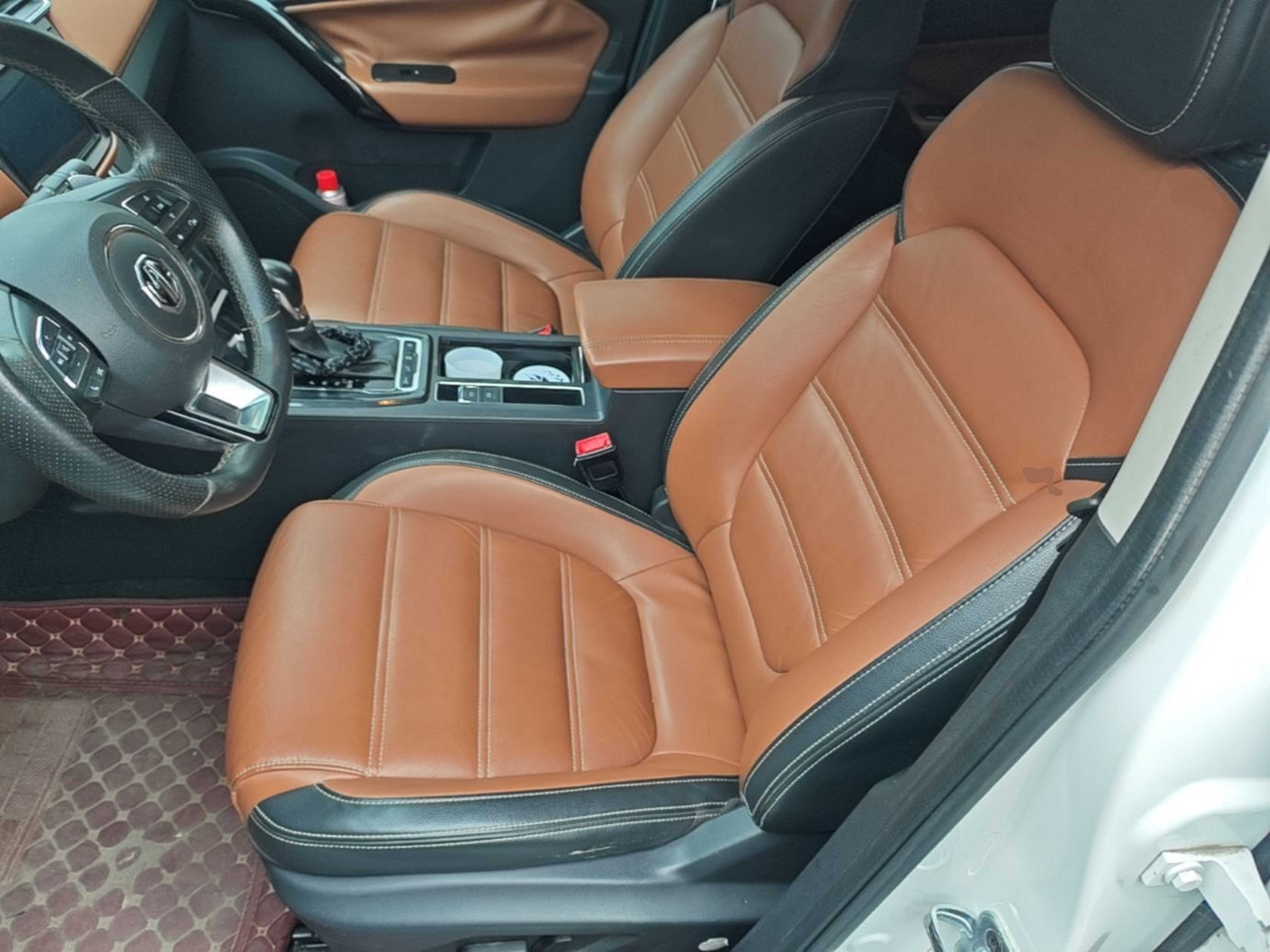 Interior delantero