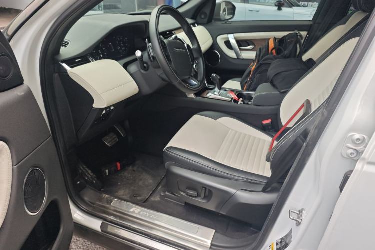 Used Land Rover Discovery Sport 2020 249 PS R-Dynamic Performance Edition
