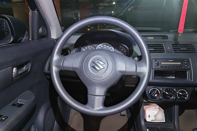 Used Suzuki Swift 2012 1.3L Manual Value Edition