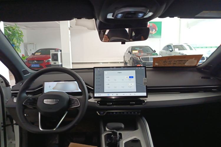 Used Geely Auto Preface 2025 Dongfang Yao 1.5TD Fuyao Edition
