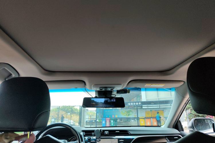 Used Toyota Camry 2018 2.5G Luxury Edition Headliner